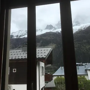 Appartement Typique,chaleureux Et Pratique, Chamonix